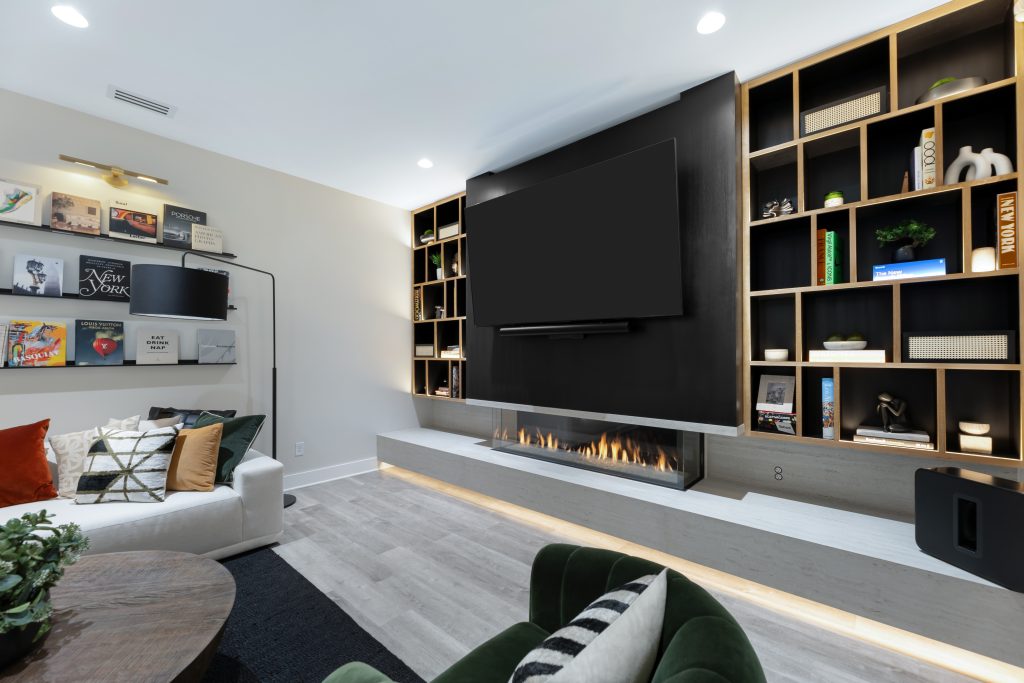 Innovative Design: Custom Entertainment & Fireplace Feature